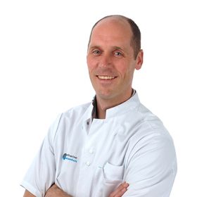 Montfort van, G. (Gust)