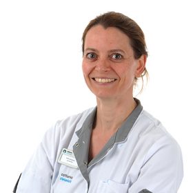 Rumste van, M.M.E. (Minouche)